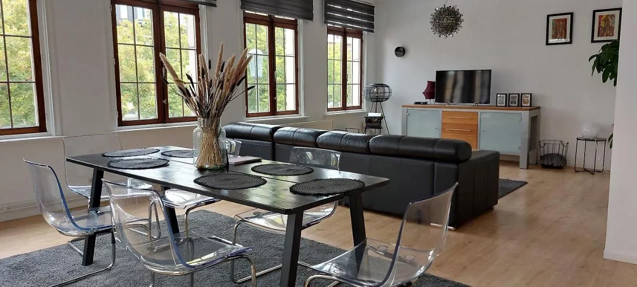 The View - Spacious 2 Bdr Appt In With View Antwerp